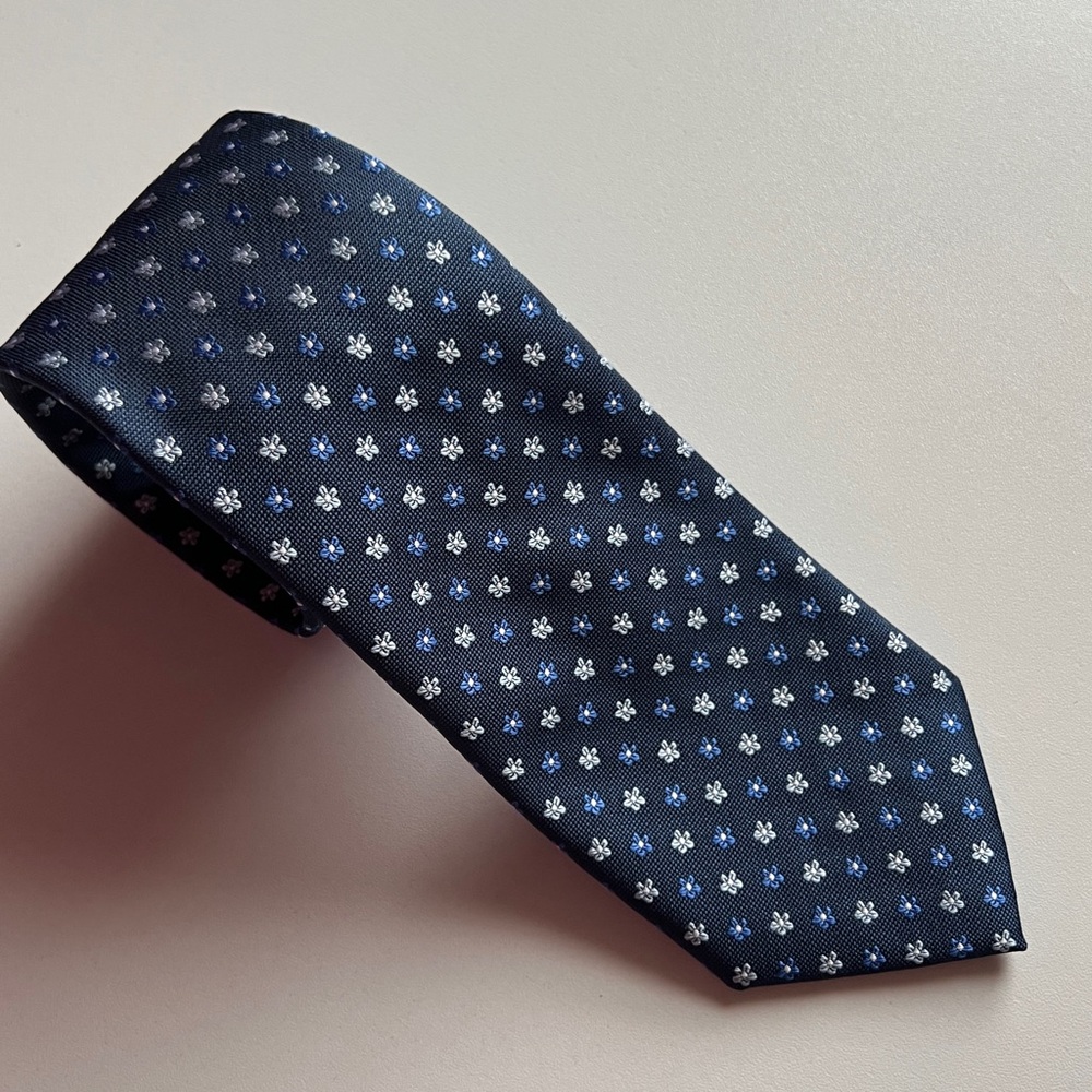 Bespoke NY Floral Tie